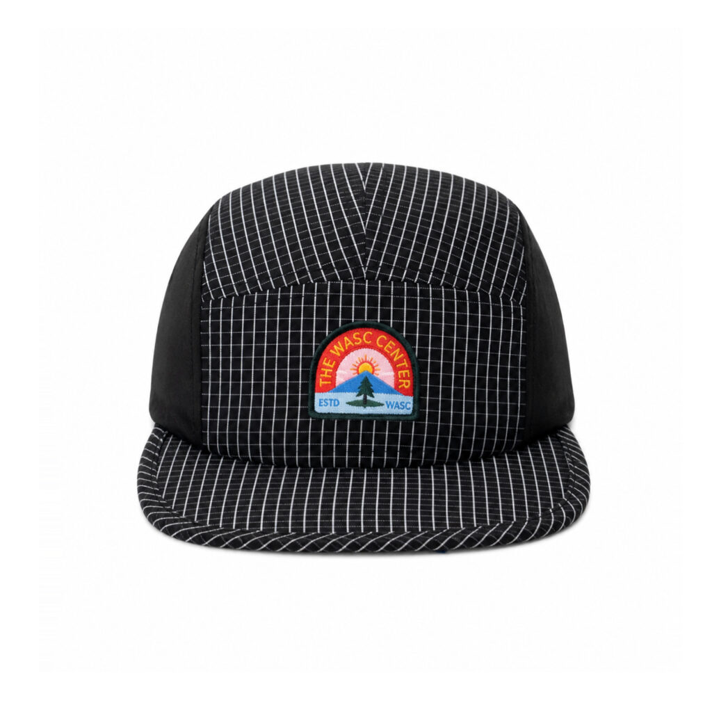 custom mesh embroidered waterproof quick dry five panel cap