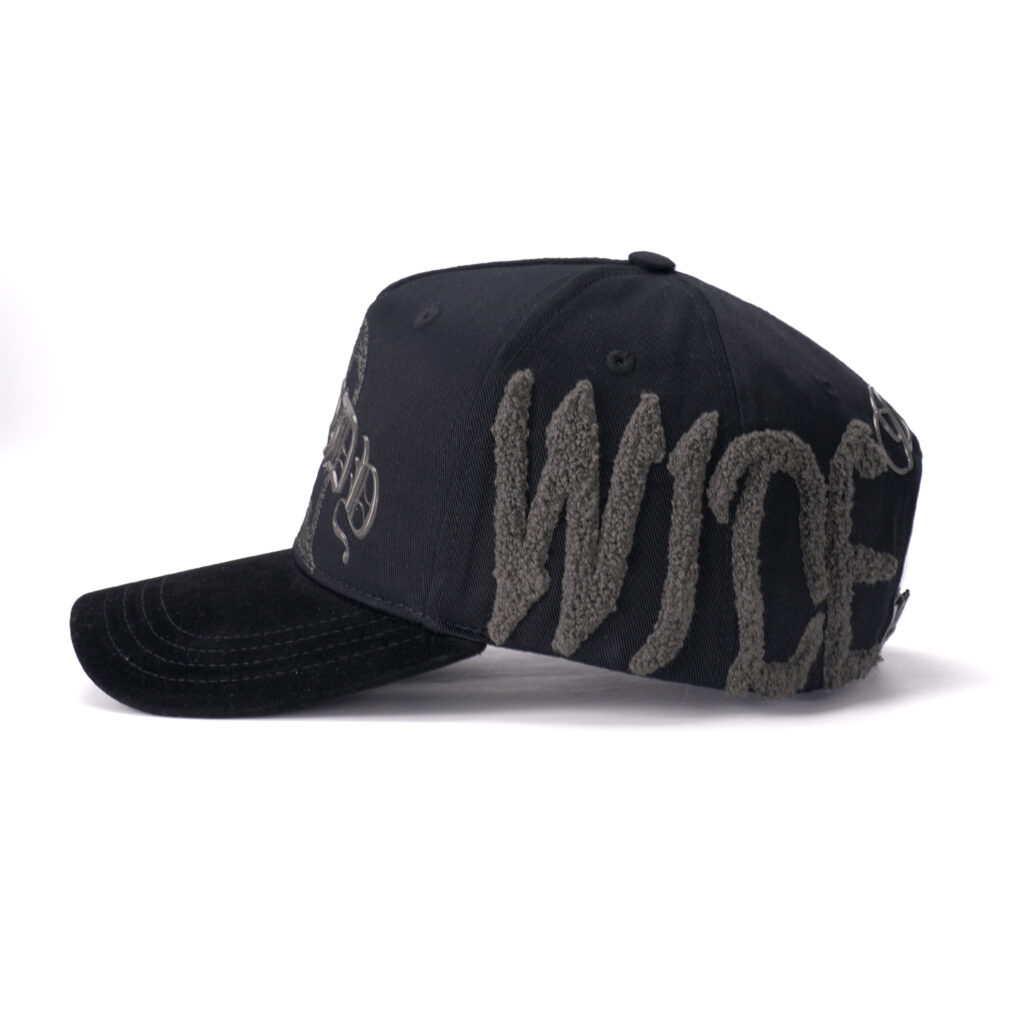 custom 5 panel snapback hat with 3d embossed silicone logo