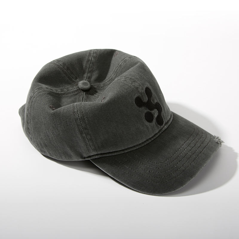custom washed vintage baseball cap with flat embroidery