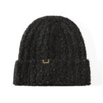 custom thick loop yarn cable knitted skull cap, matte gold metal plate logo winter beanie